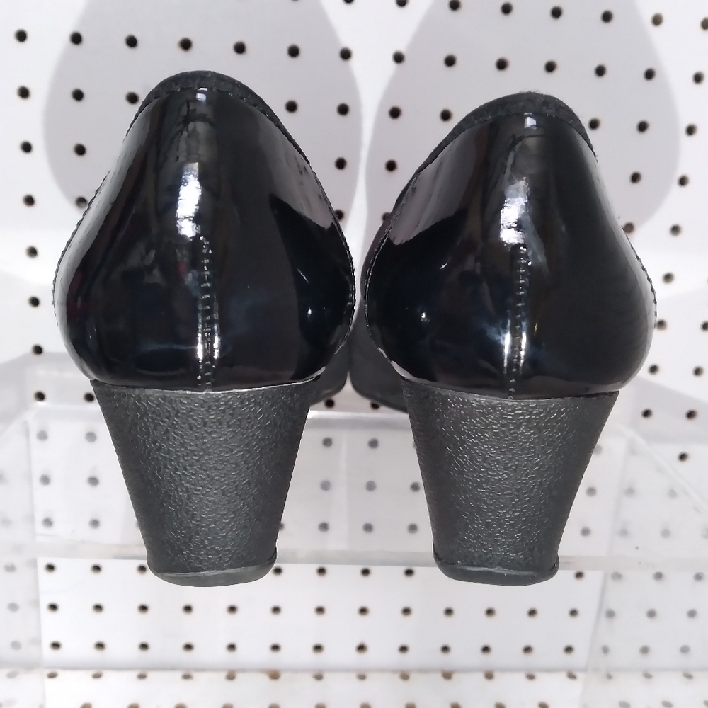 Anne Klein AK Sport | Women's Black Shoes | AK Logo Pump Low Wedge Slip-on 7.5 M - Picture 7 of 9